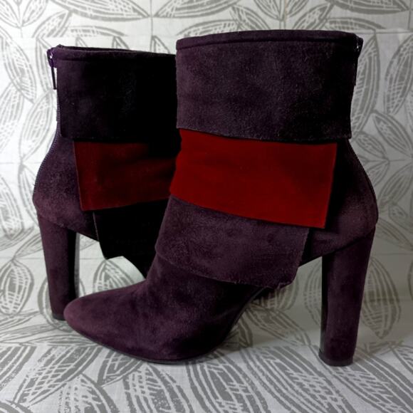 Stuart Weitzman Heeled Boots Layered Suede Purple Red Almond Toe - Picture 1 of 10